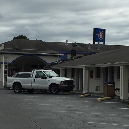 Motel 6 Calera Εξωτερικό φωτογραφία