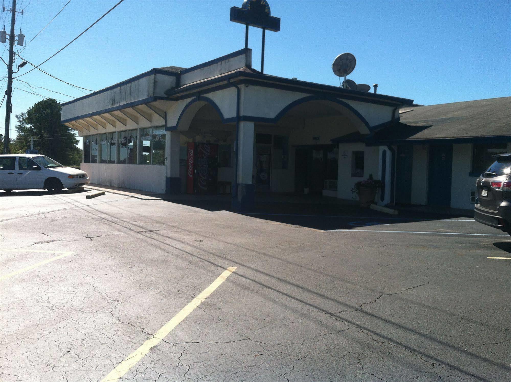 Motel 6 Calera Εξωτερικό φωτογραφία